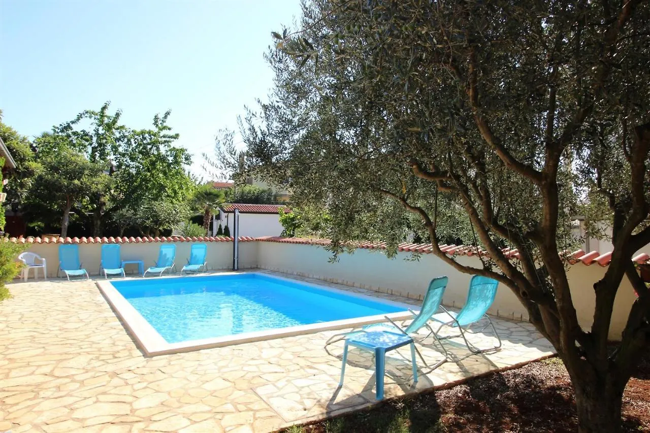 Toni A4 Apartment Novigrad  0*, Novigrad (Istria) Croatia
