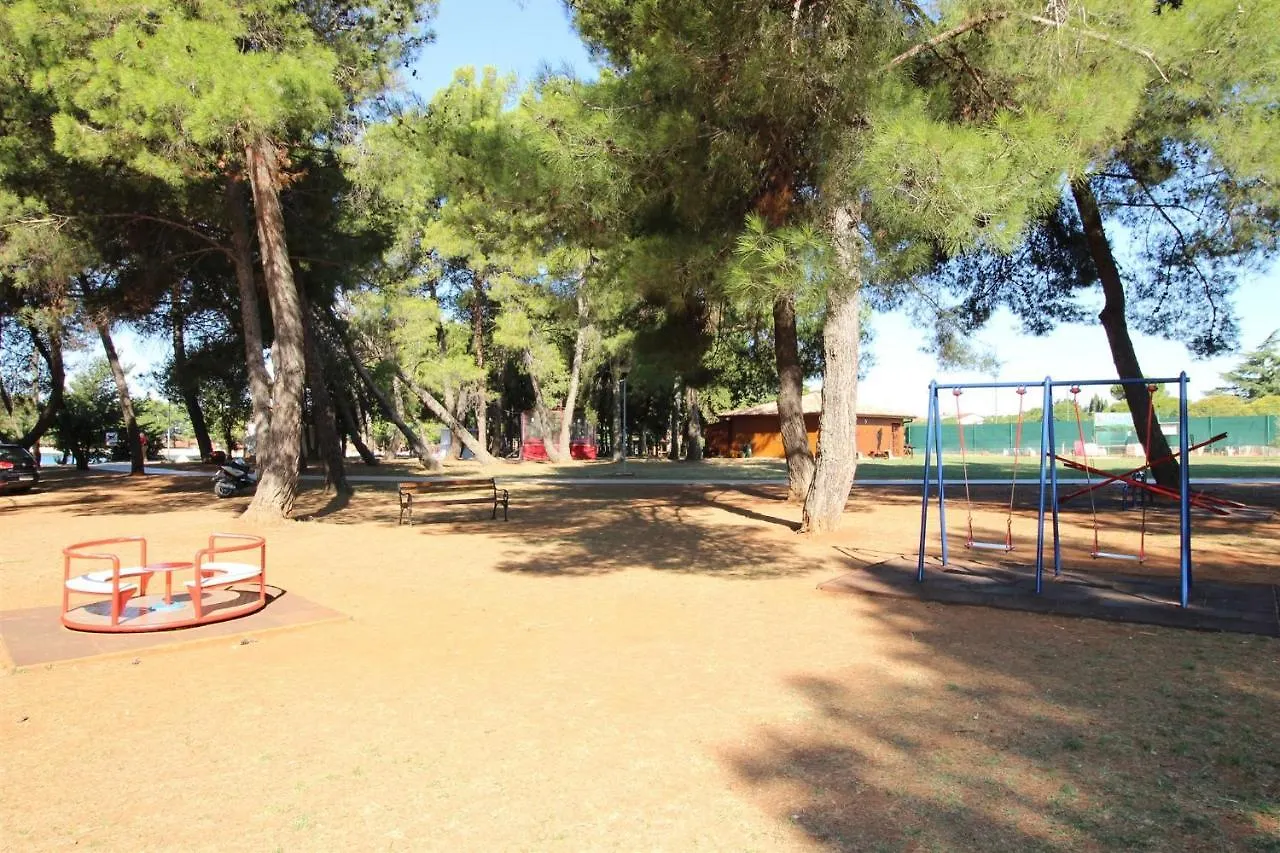 Toni A4 Apartment Novigrad  0*, Novigrad (Istria) Croatia