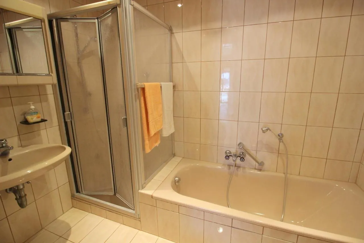 Toni A4 Apartment Novigrad  Croatia