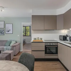 Apartmán Just Renovated Stylish 2 Bedrooms Only A Few Steps From The Beach!, Novigrad Istria